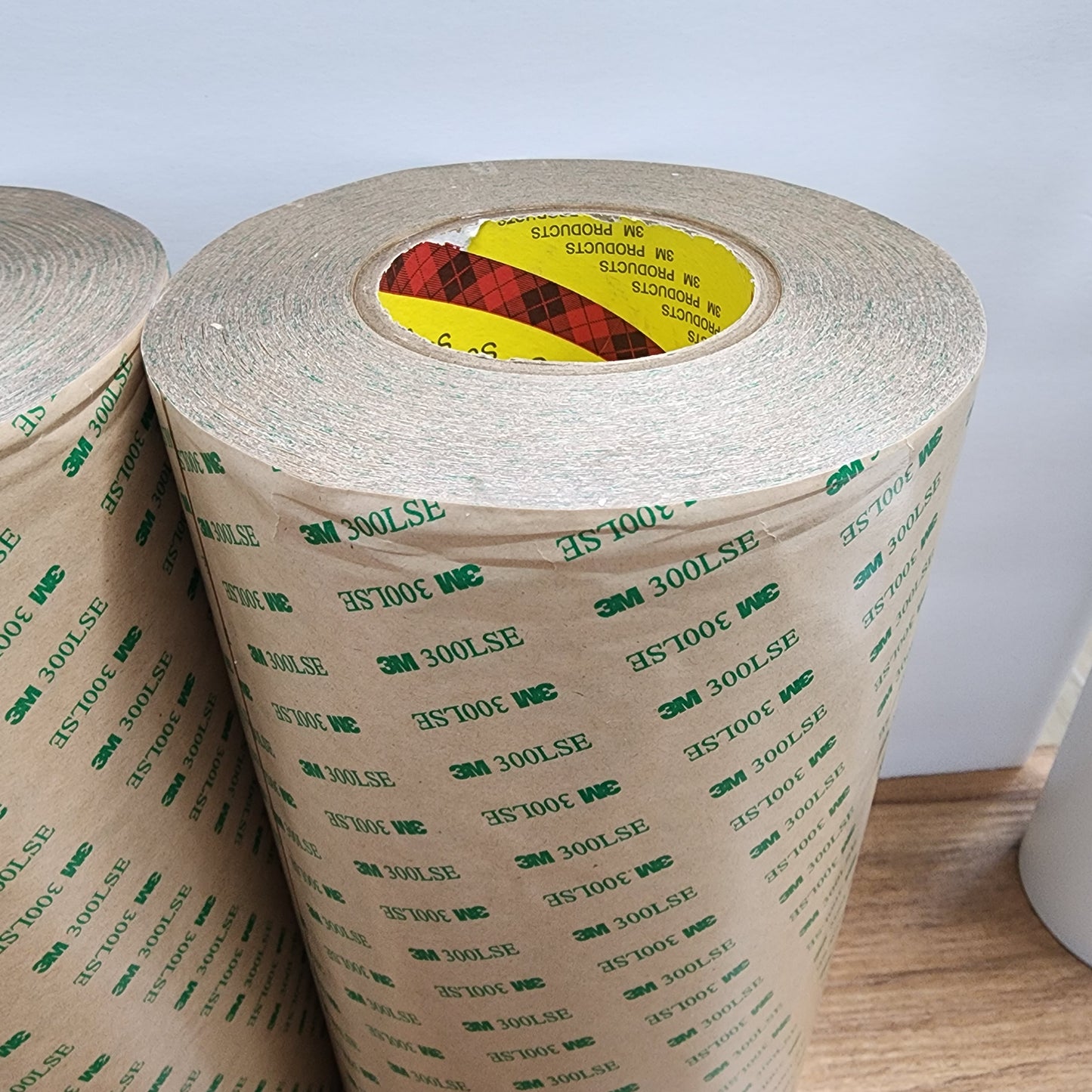 **Less than perfect 3M 300LSE Double Sided Tape